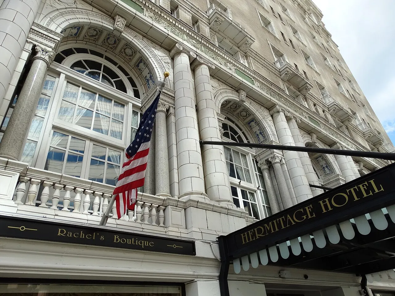 The Hermitage Hotel, Nashville: Facade of Hermitage Hotel - Nashville - Tennessee - USA